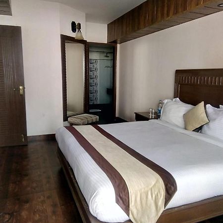 One Earth Royale Boutique Hotel Mussoorie Εξωτερικό φωτογραφία