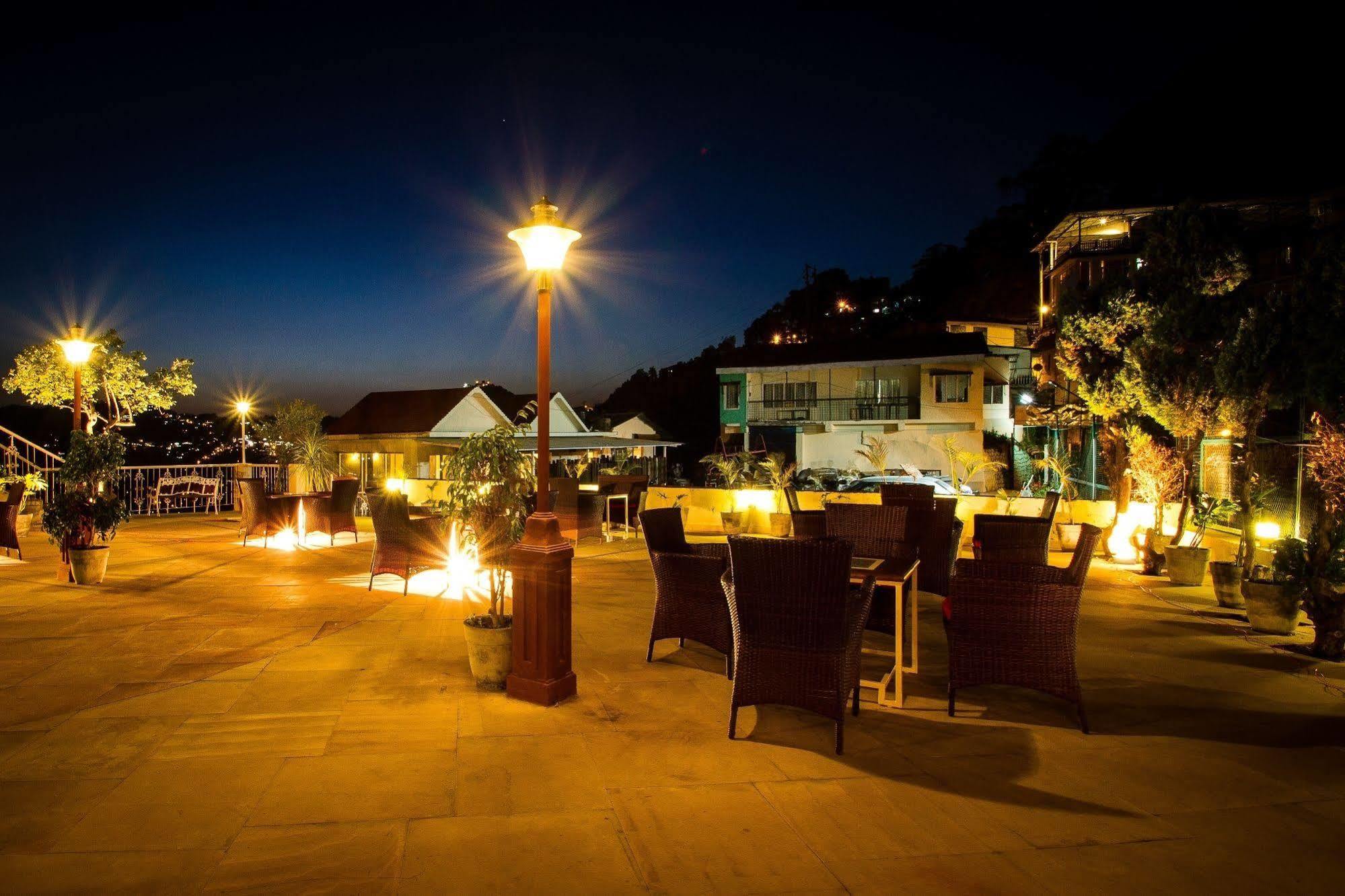 One Earth Royale Boutique Hotel Mussoorie Εξωτερικό φωτογραφία