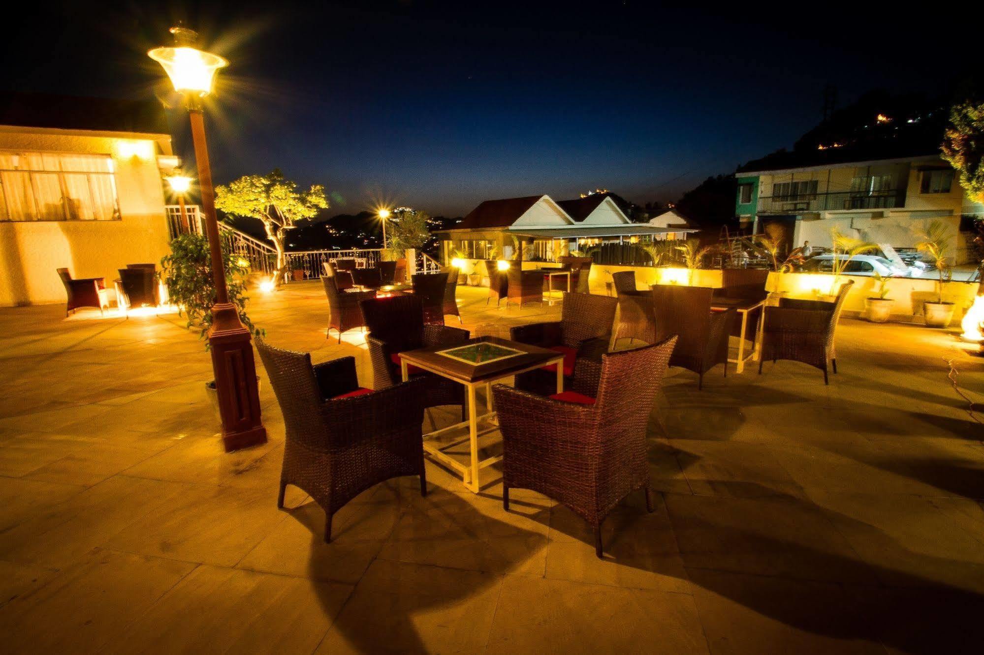 One Earth Royale Boutique Hotel Mussoorie Εξωτερικό φωτογραφία