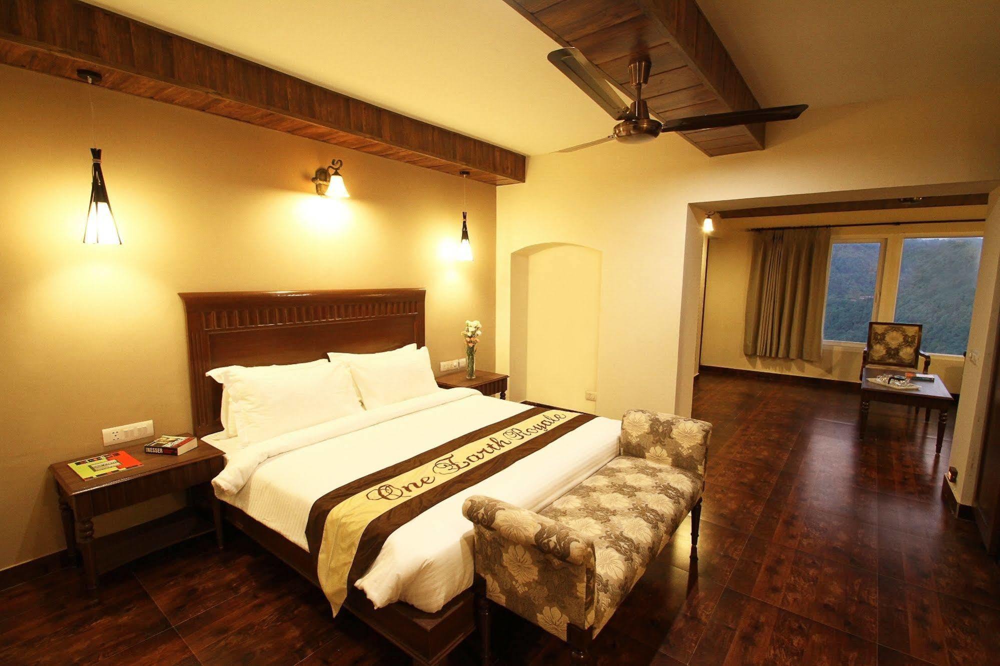 One Earth Royale Boutique Hotel Mussoorie Εξωτερικό φωτογραφία