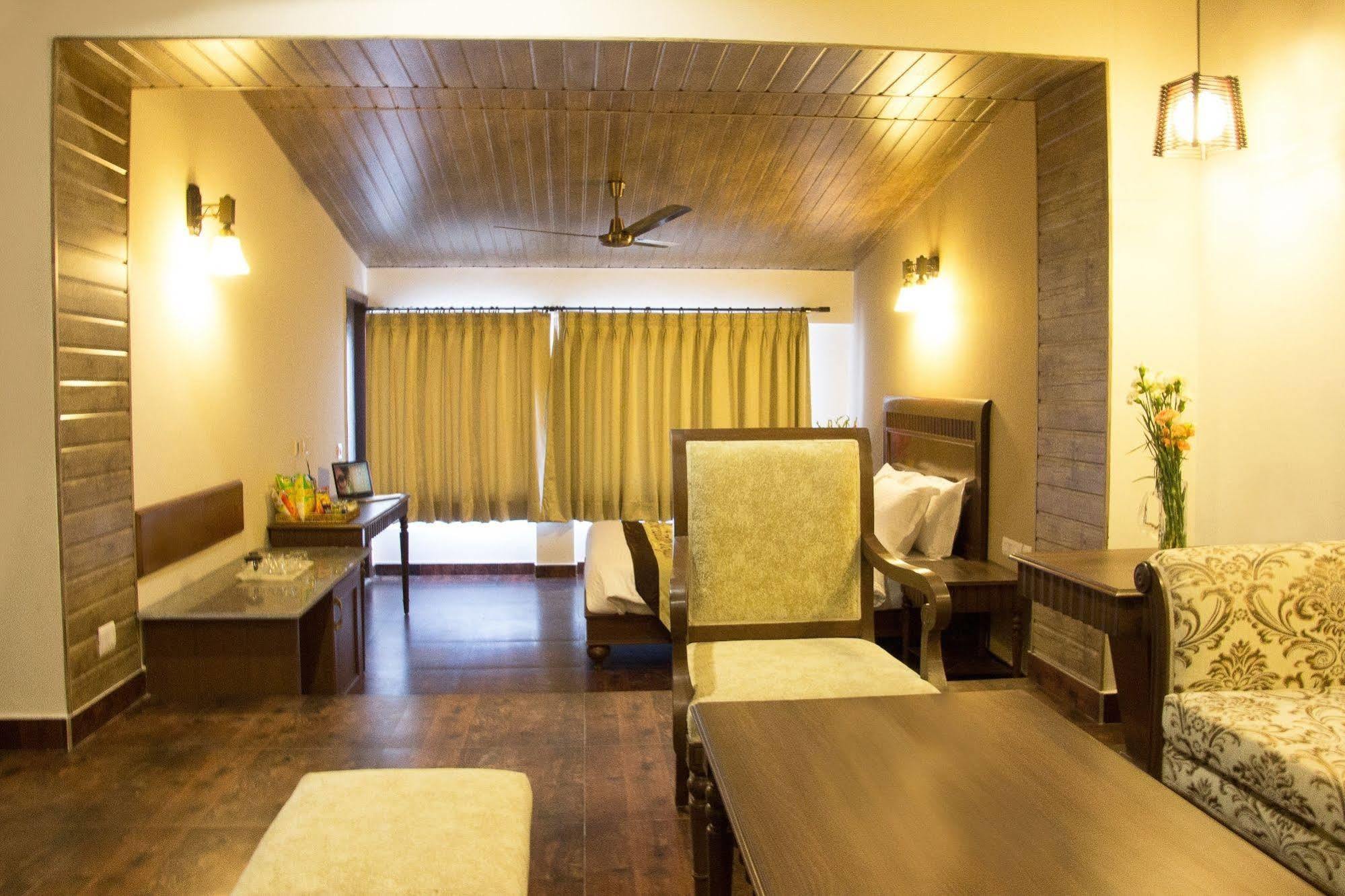 One Earth Royale Boutique Hotel Mussoorie Εξωτερικό φωτογραφία