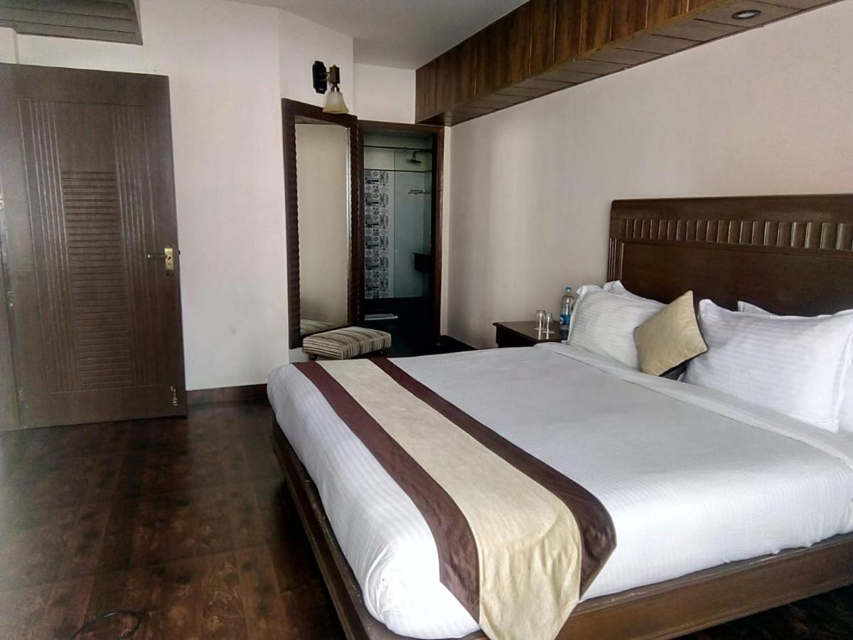One Earth Royale Boutique Hotel Mussoorie Εξωτερικό φωτογραφία